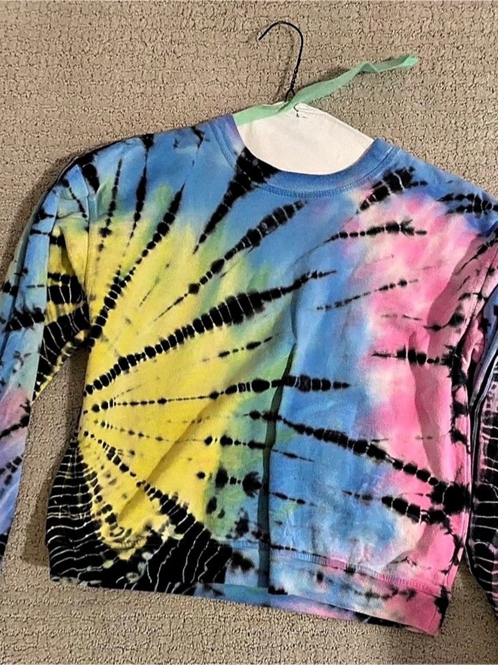 Tie-Dye Cropped Sweatshirt